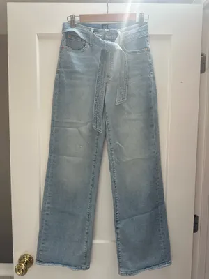 Gap Wide Leg Jeans  thumbnail 2
