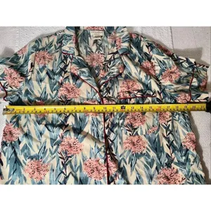 Cynthia Rowley Tropical Floral Pajamas S 2 Pc Capris Button Up Top Short Sleeves thumbnail 5