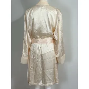 Morgan Taylor Women's Size XL Satin Cream Floral Kimono Robe Belt Embroidered thumbnail 7