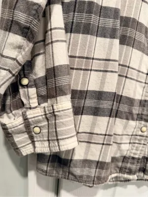 American Eagle Size XL Seriously Lived-In Gray Plaid Flannel Shirt Pearl Snap thumbnail 5