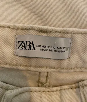 ZARA High Waisted Jeans thumbnail 5