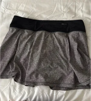 Grey lululemon skirt  thumbnail 3