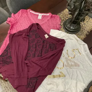 Victorias Secret And‎ Pink Shirt Bundle thumbnail 9