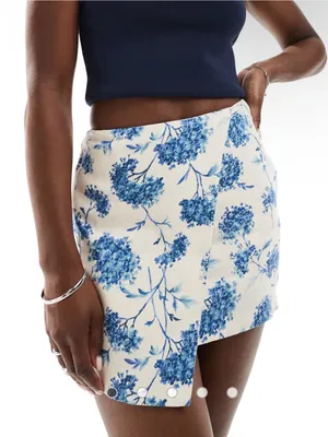 Abercrombie & Fitch Linen Blend Mini Wrap Skort - Blue Floral Print thumbnail 1