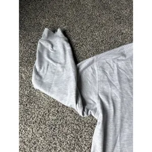 Feeling Festive Women's Gray "Sports Mom" Sweatshirt Size XL thumbnail 4