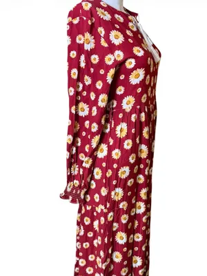 Women’s Red Daisy Print Long Sleeve Maxi Dress thumbnail 5