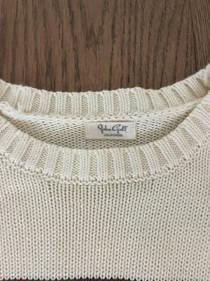 Sweater thumbnail 2