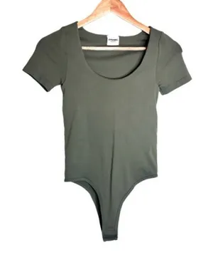 Dynamic Body Suit Green Scoop Neck One Size Short Sleeve Built In Bra Style 1291 thumbnail 1