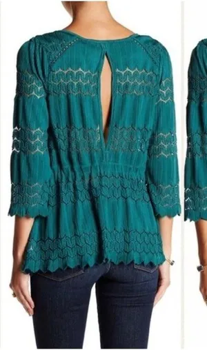 Free People Fire Island Blouse‎ Crochet Top 3/4 Sleeve Knit Green size M Boho thumbnail 1