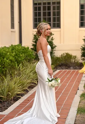 Sherri Hill Prom Dress White thumbnail 2
