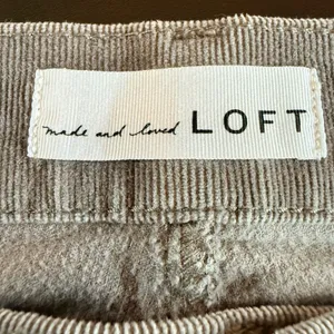 LOFT Modern Skinny Corduroy Pants Womens 28/6 Taupe Grey Stretch‎ Trousers thumbnail 3