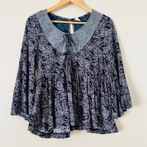 Anthropologie Marcella Peasant Top‎ S Women's Blouse Purple Bell Boho Baby Doll thumbnail 3
