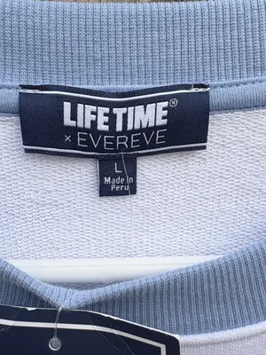 NWT EVEREVE X Lifetime Wellness Graphic Sweatshirt Size Large thumbnail 7