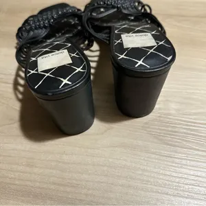 Dolce Vita Black Delana Woven‎ Leather Sandals 7.5 Block Heel thumbnail 6