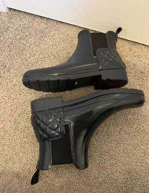 Hunter Chelsea Blue quilted short boots size 9 thumbnail 4
