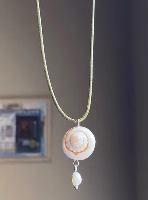 Handmade natural shell & freshwater pearl necklace🐚🪼 thumbnail 5