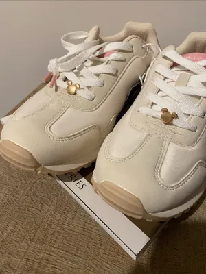 New With Tag Disney Kids Cream and Pink Mickey Sneakersnew Size 8 thumbnail 3