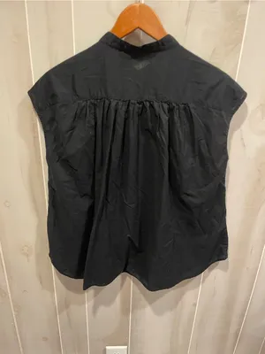 Simply Southern Cute black breezy boxy button front sleeveless peasant top pleated thumbnail 2