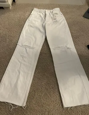 Zara Wide Leg Jeans thumbnail 1