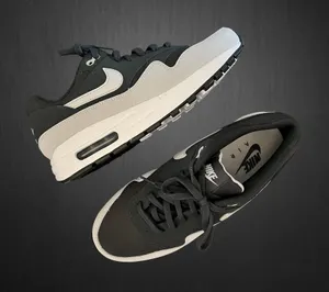 New NIKE Air Max 1 GS 'Off Noir White' thumbnail 1
