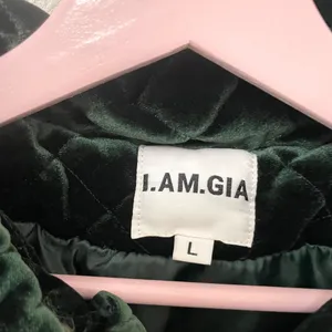 I.AM.GIA Contraband Quilted Velour Puffer L Green Oversized Bomber thumbnail 3