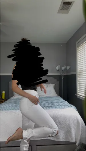 American Eagle Next Level Stretch Jeans thumbnail 2