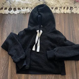 Gymshark Borg Pullover Black thumbnail 1