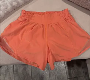 Lululemon Hotty Hot Shorts thumbnail 1