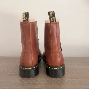 Dr. Martens 1460 Serena Faux Fur Lined Lace Up Women's Boot Size 8 #591 thumbnail 4