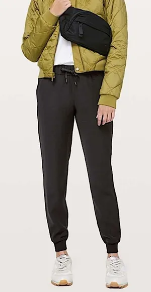 Lululemon On The Fly‎ Jogger Black 8 thumbnail 1