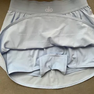 Alo Yoga Match Point Tennis Skirt Seashell Blue XS thumbnail 5