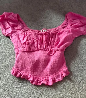 Hot pink holister top Size XS thumbnail 1