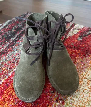Boots thumbnail 2