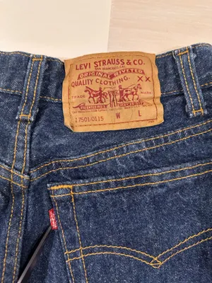 vintage 90s levi’s 501 red tab dark wash high waisted denim cutoff shorts USA thumbnail 3