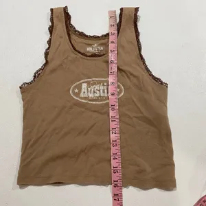 Hollister Austin Texas Lace Trim Tank Top XS Brown Western Y2K Baby Tee thumbnail 7