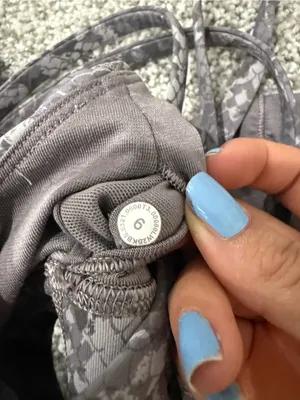 Lululemon sports bra thumbnail 4