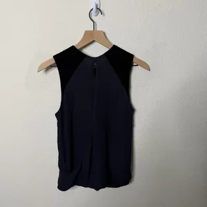 ALC Frank Silk Keyhole Sleeveless Tank Blouse Womens Size‎ S thumbnail 3