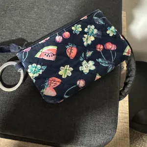 Vera Bradley Vineyard Floral Top Zip ID Case Coin Pouch thumbnail 2