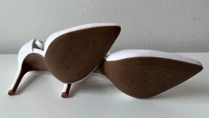 White Pointed Heels Size 9.5 thumbnail 6