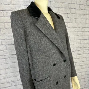 Vintage 1980s Central Park Wool Herringbone Velvet Collar Long Coat size Medium thumbnail 7