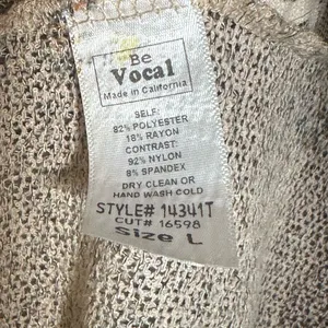 Vocal Apparel Mystic Shimmer Lace Tank‎ in Beige Size Large Lightweight V Neck thumbnail 7