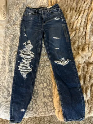 American Eagle Jeans thumbnail 1