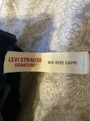 Levi’s Capri Women’s thumbnail 3