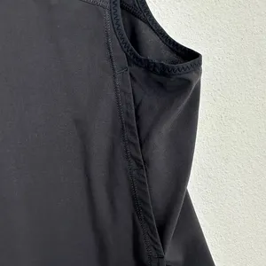 Lululemon Size‎ 4 Tank Black Asymmetrical Hem Tank Top Athleisure Workout Yoga thumbnail 6