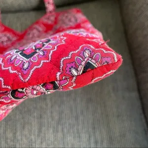 Vera Bradley Curvy Tote in Frankly Scarlett Rare Retired thumbnail 5