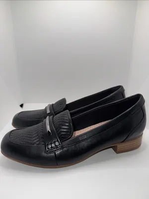 Clarks Juliet Aster‎ Loafers Black Leather Slip On Shoes Women’s 5.5 thumbnail 2