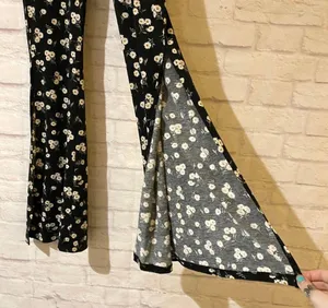 Boutique NEW Wild Child Daisy Flares thumbnail 8