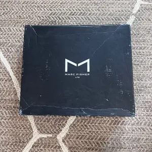 Marc Fisher Over the Knee Boot Sz 5.5 thumbnail 5