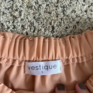 Vestique Pink Bubble Mini Skirt Tiered Ruffled Cocktail thumbnail 2