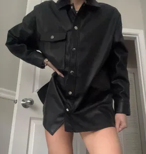 pleather faux leather oversized jacket shacket shirt Size Small thumbnail 1
